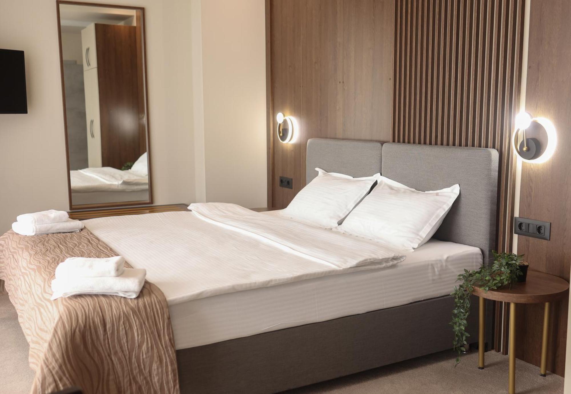 Sonio Boutique Hotel Mamaia Exteriör bild